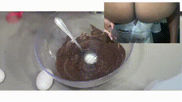 Yummy poo brownies
